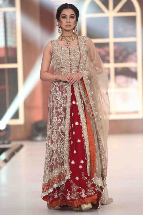 Picture of Vehement maroon -2