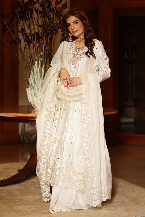 Vanniya Shirt, Dupatta and Lehenga