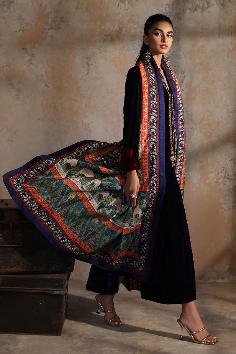 Picture of Hannah-Shawl