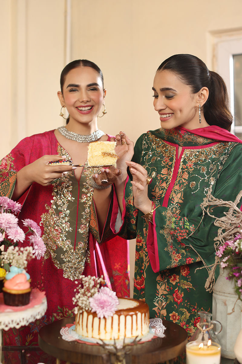 Picture of Kira Shirt and Dupatta